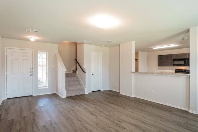 Building Photo - 1510 Matthew Dr