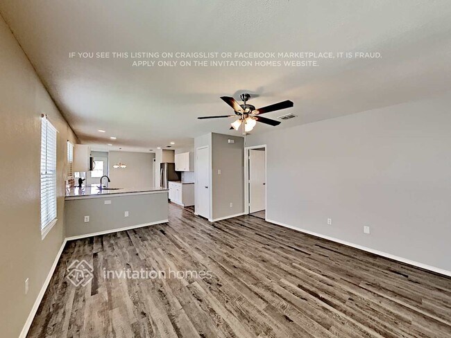 Building Photo - 4901 Waterford Dr