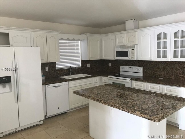 Foto del edificio - 16361 SW 78th Terrace