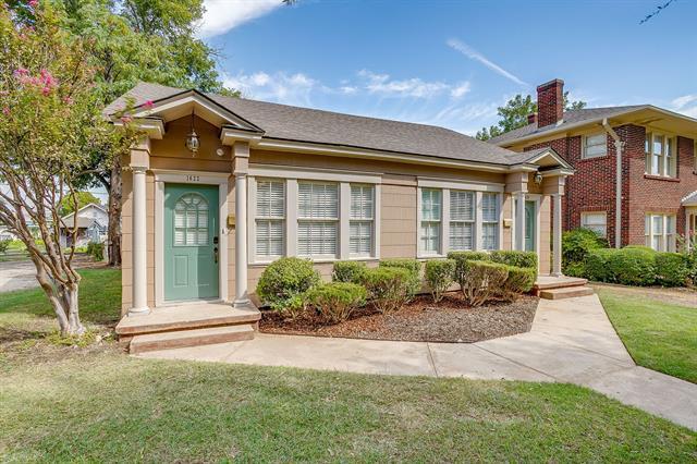 Building Photo - 1622 Mistletoe Blvd