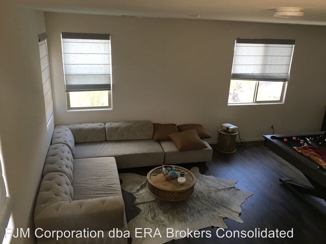 Foto del edificio - 10577 Acacia Park Pl