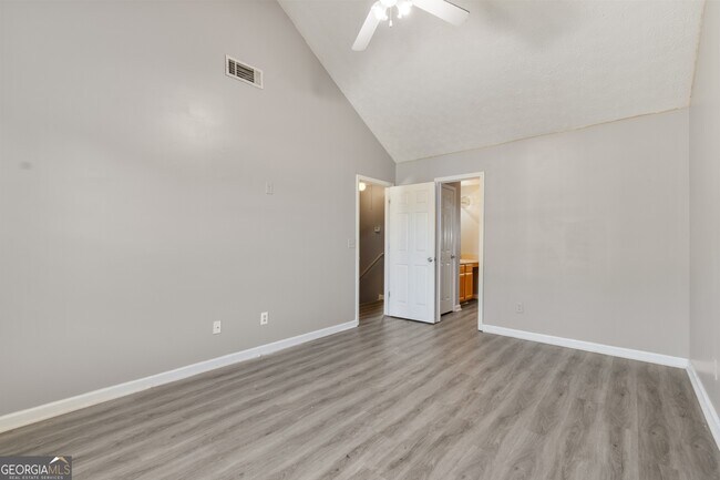 Building Photo - 6335 Topaz Trail