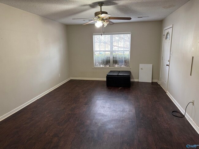 Building Photo - 146 Cassia Dr