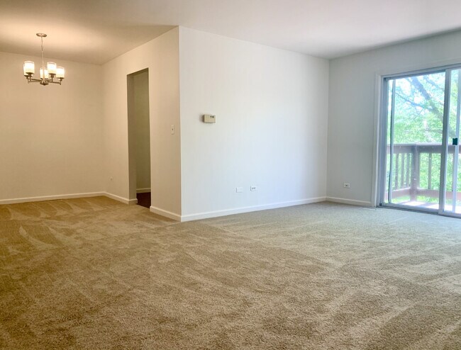 Foto del edificio - 133 E Winchester Rd