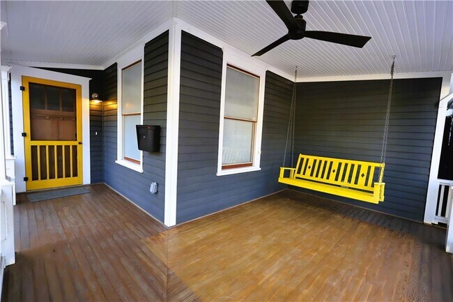 Foto del edificio - 405 Oakdale Rd NE
