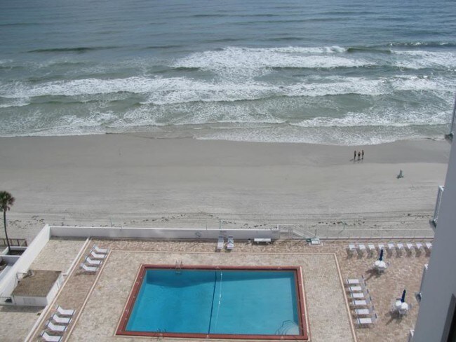 Foto del edificio - 3051 S Atlantic Ave