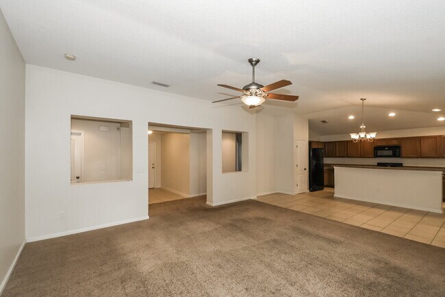 Foto del edificio - 2274 Tyson Lake Dr