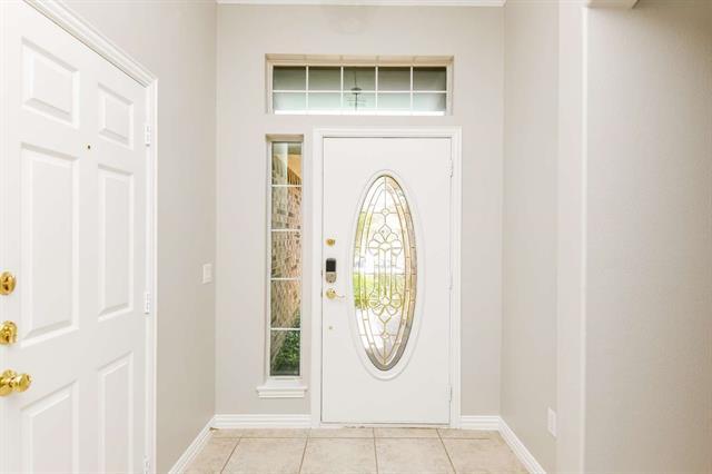 Foto del edificio - 9609 Orangewood Trail