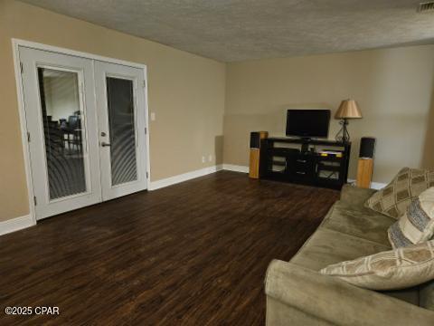 Building Photo - 3136 Lawton Ct