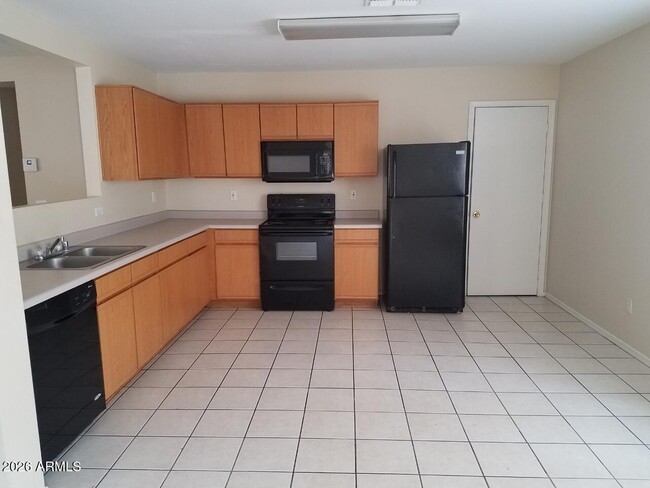 Foto del edificio - 11796 W Dahlia Dr