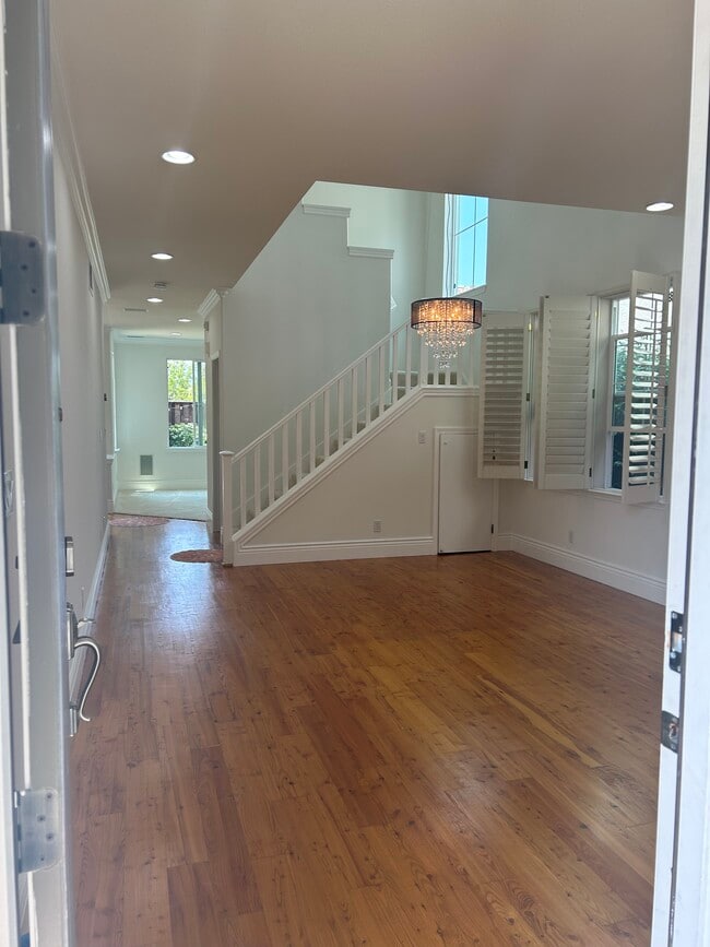 Living Room - 2553 McLaren Ln
