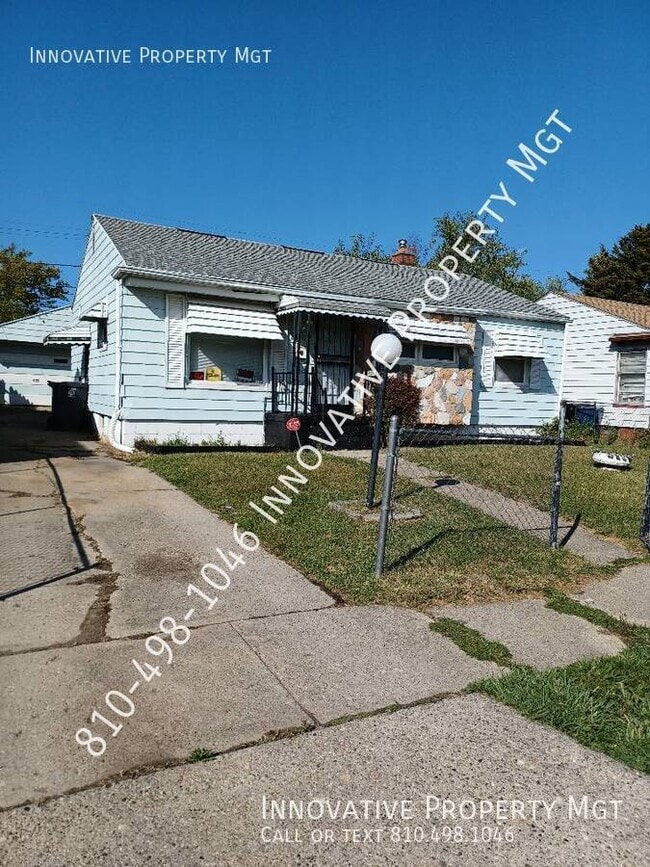 Foto del edificio - 2002 Santa Barbara Dr