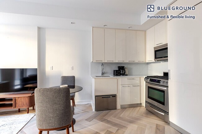 Foto del edificio - 49 E 34th St