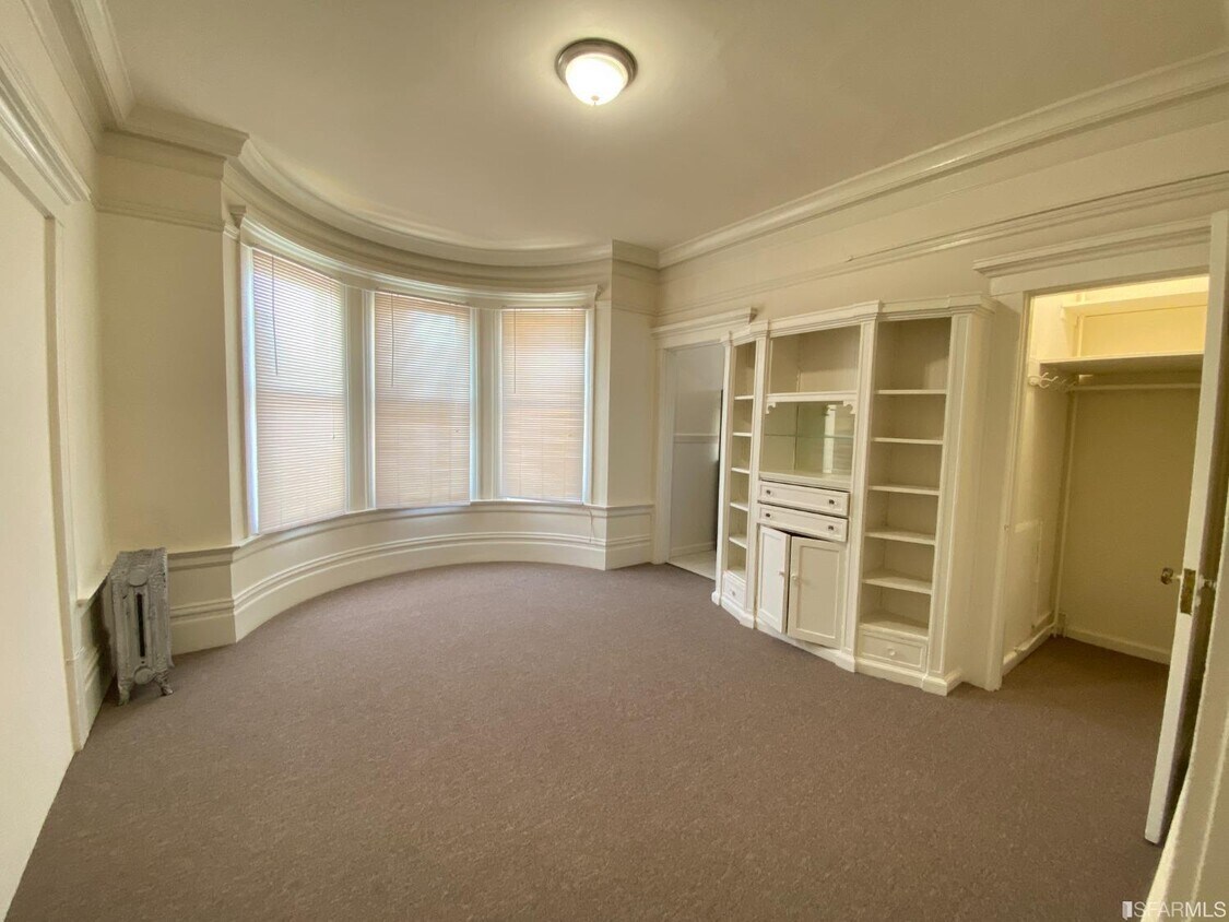 Primary Photo - 1360 Hyde St