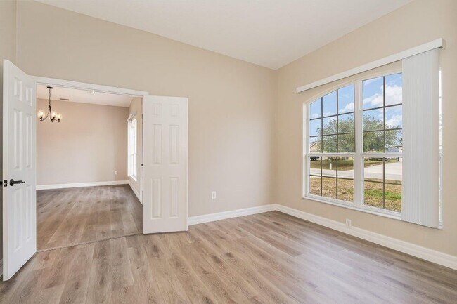Foto del edificio - 328 Hammonton St SW