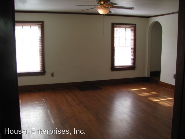 Building Photo - 2 br, 1.5 bath House - 902 5th Street