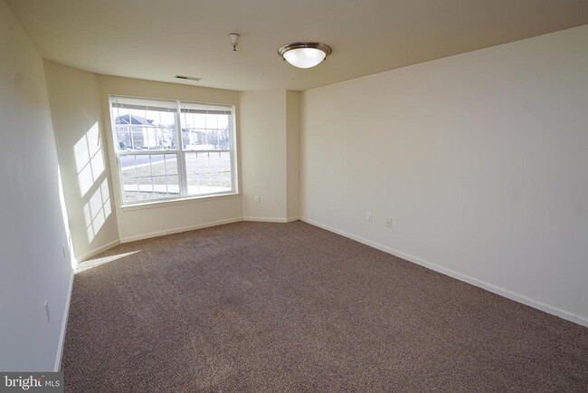 Building Photo - 30630 Umes Blvd