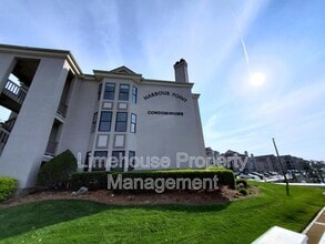 Building Photo - 405 Harbour Point
