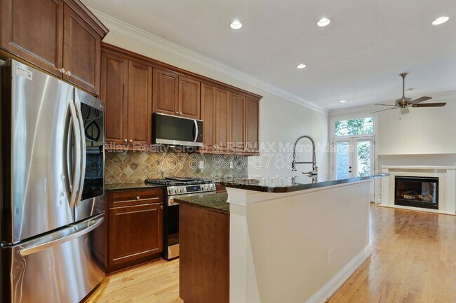 Foto del edificio - 2675 Rivers Edge Dr NE