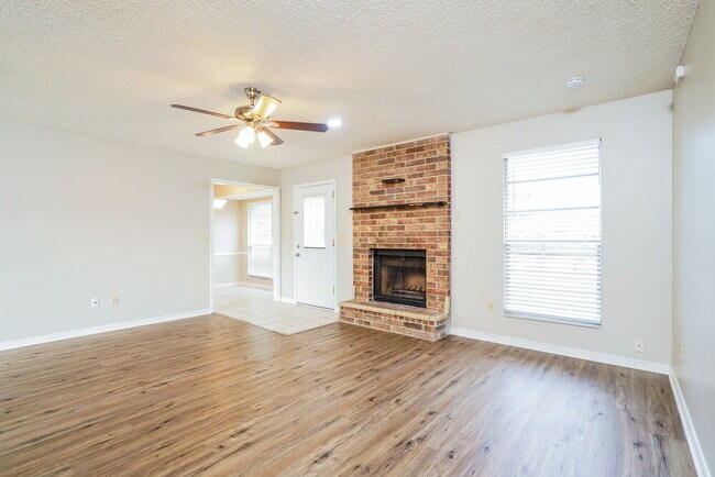 Foto del edificio - 2677 Aberdeen Ct