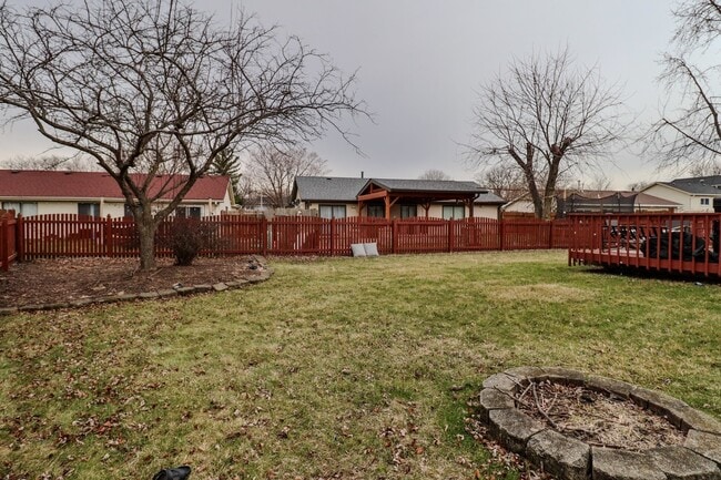 Foto del edificio - 713 Green Mountain Ct