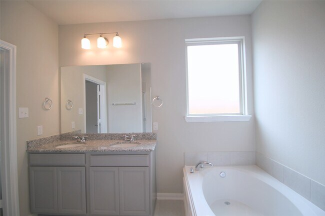 Foto del edificio - 26018 Windy Prairie Ct