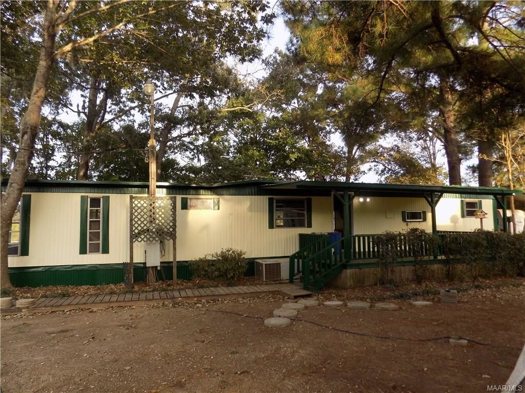 Primary Photo - 510 River Rd