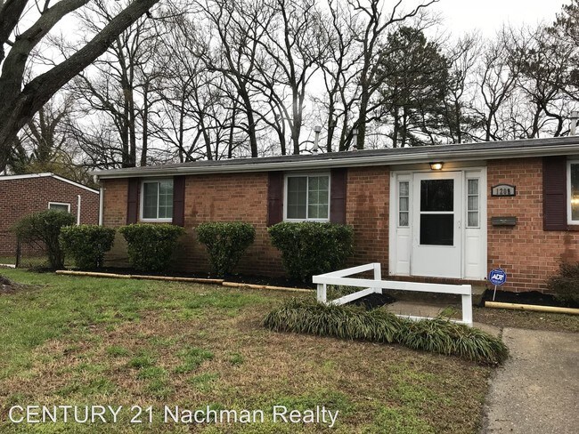 Building Photo - 4 br, 2 bath House - 1208 Hale Drive