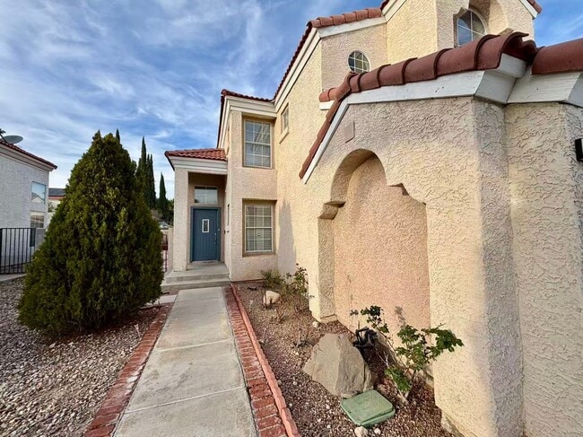 Building Photo - Beautiful 4 bedroom house in Summerlin