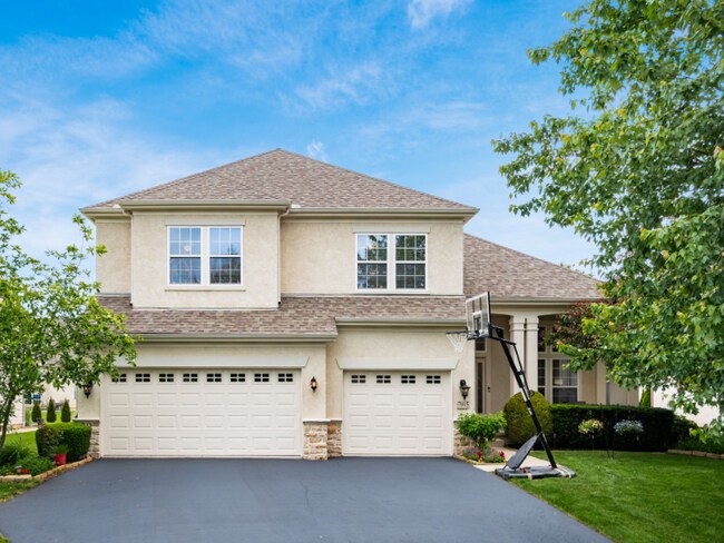 Foto del edificio - 7915 Fargo Ln