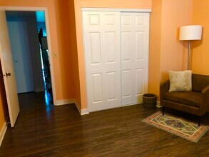 Building Photo - 7784 S Sunbird Way