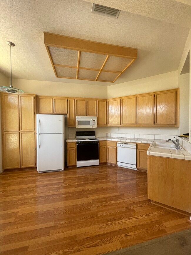 Foto del edificio - 4317 Escambia Ct