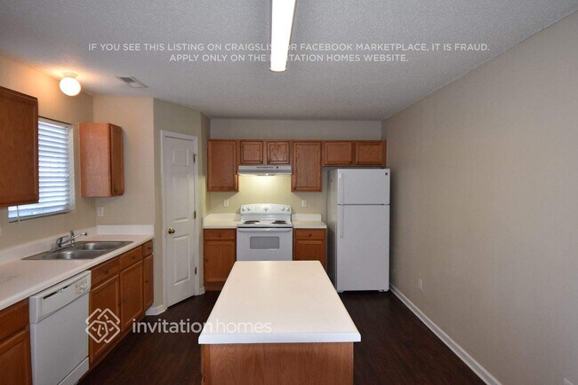 Foto del edificio - 715 Sunmeadow Dr