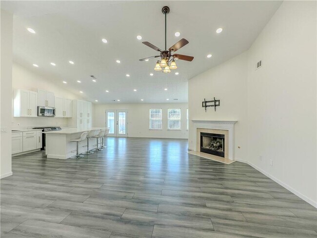 Foto del edificio - 7535 Springmill Ct