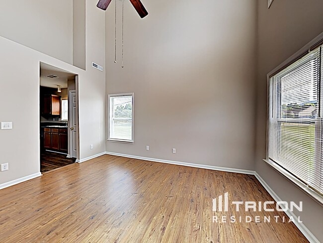 Building Photo - 1180 Crowders Woods Dr