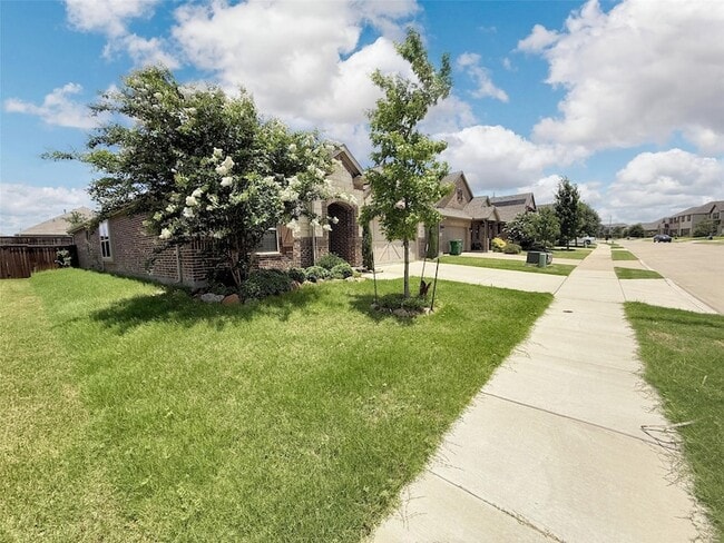 Foto del edificio - 6111 Gloucester Dr