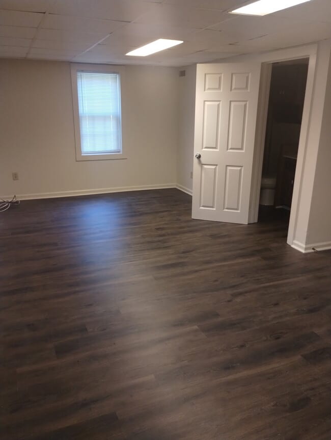 Foto del edificio - 217 N Beaver St