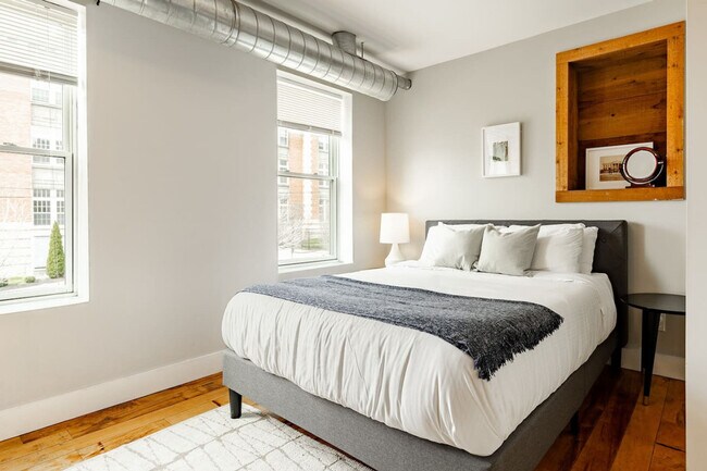 Foto del edificio - 400 E 13th St