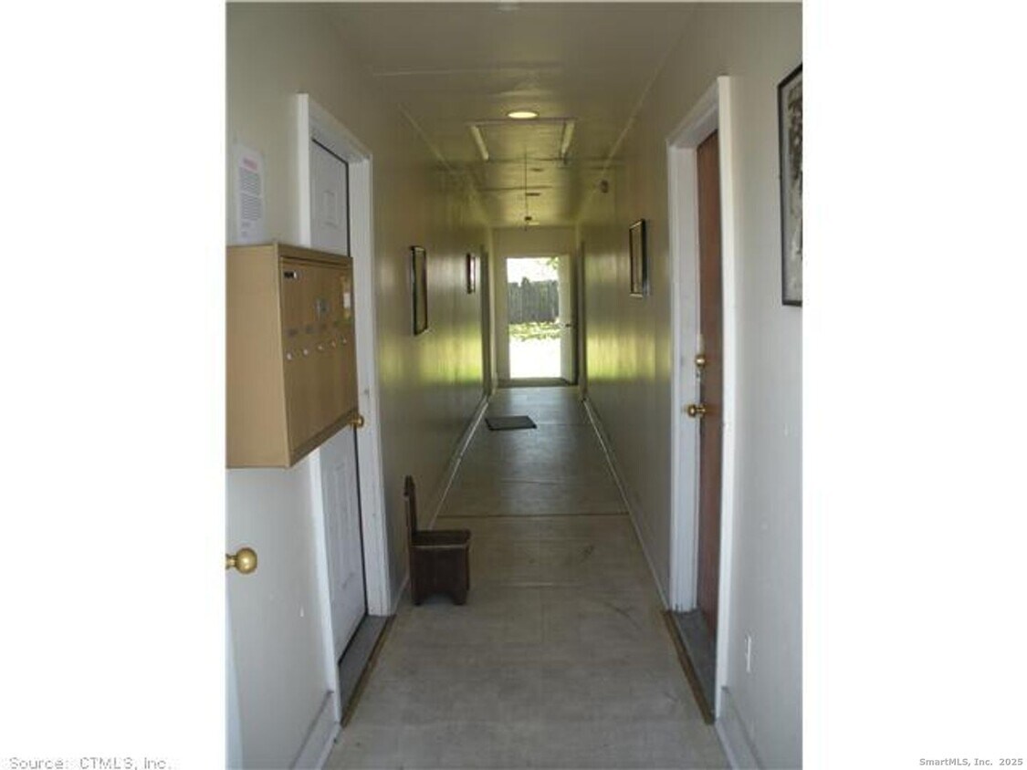 Foto del edificio - 7 Prest St