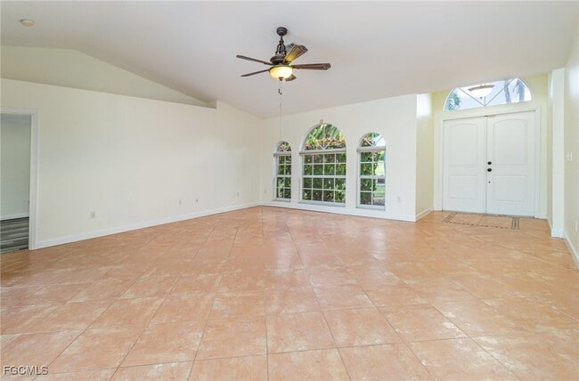 Foto del edificio - 1933 SW 38th St