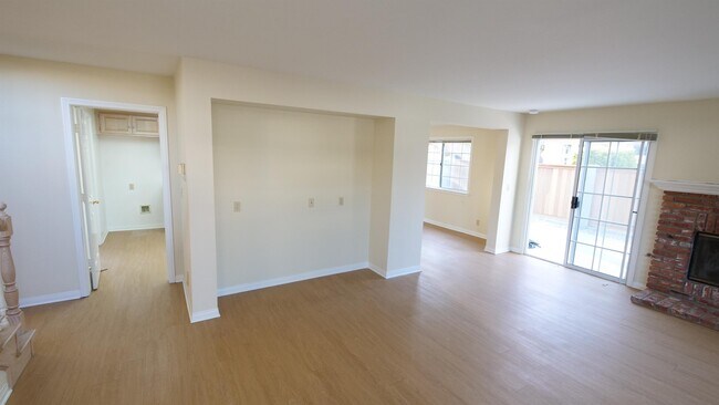 Foto del edificio - 2219 Gates Ave