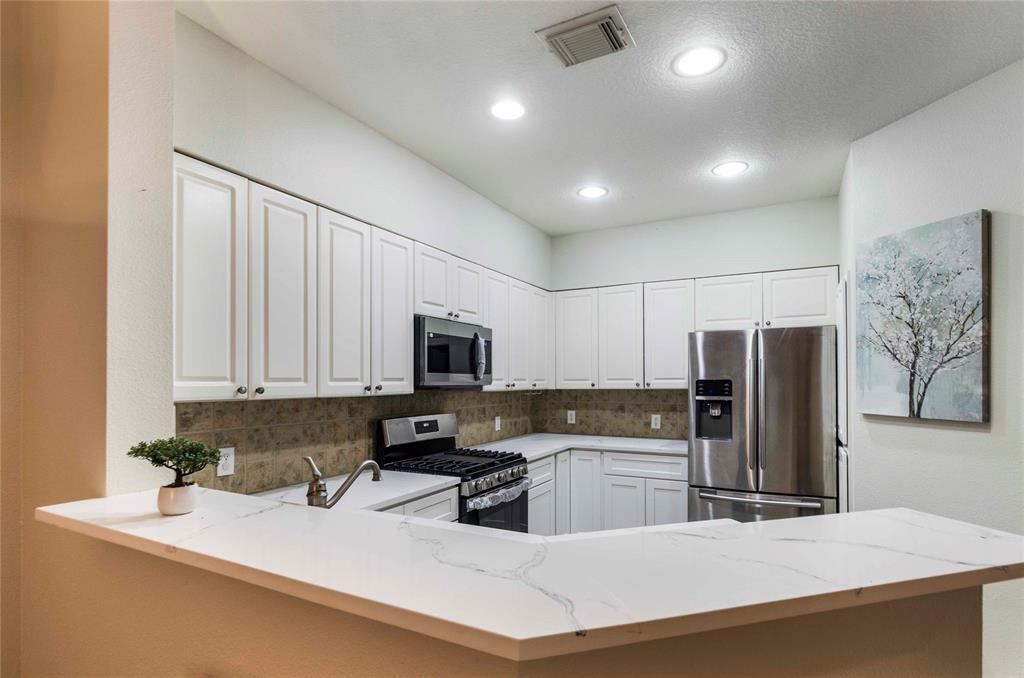 75 Scarlet Woods Ct, Spring, TX 77380 Condo for Rent in Spring, TX