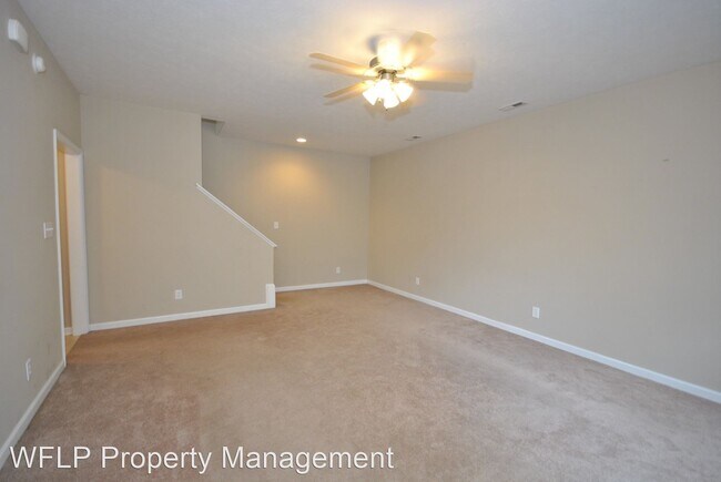 Building Photo - 3 br, 2.5 bath House - 238 B Capital St.