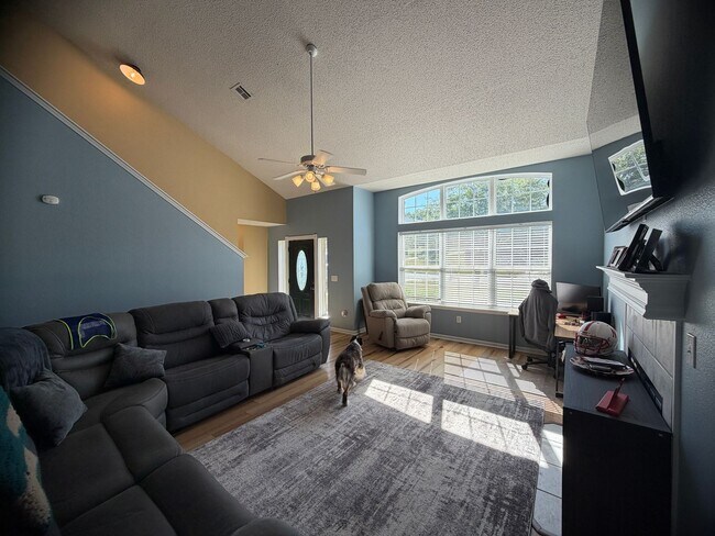 Foto del edificio - 102 Valley Wy