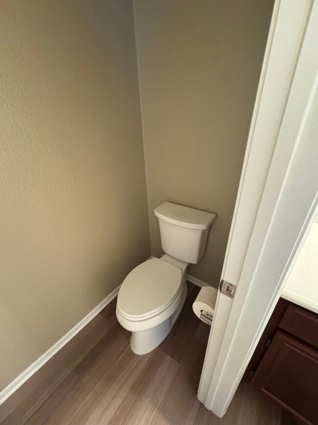 Foto del edificio - 642 W Brewer Rd