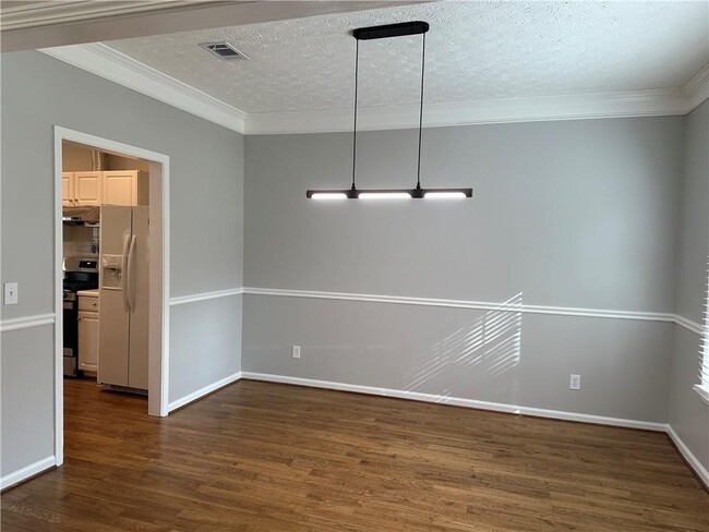Foto del edificio - 9875 Lauren Hall Ct
