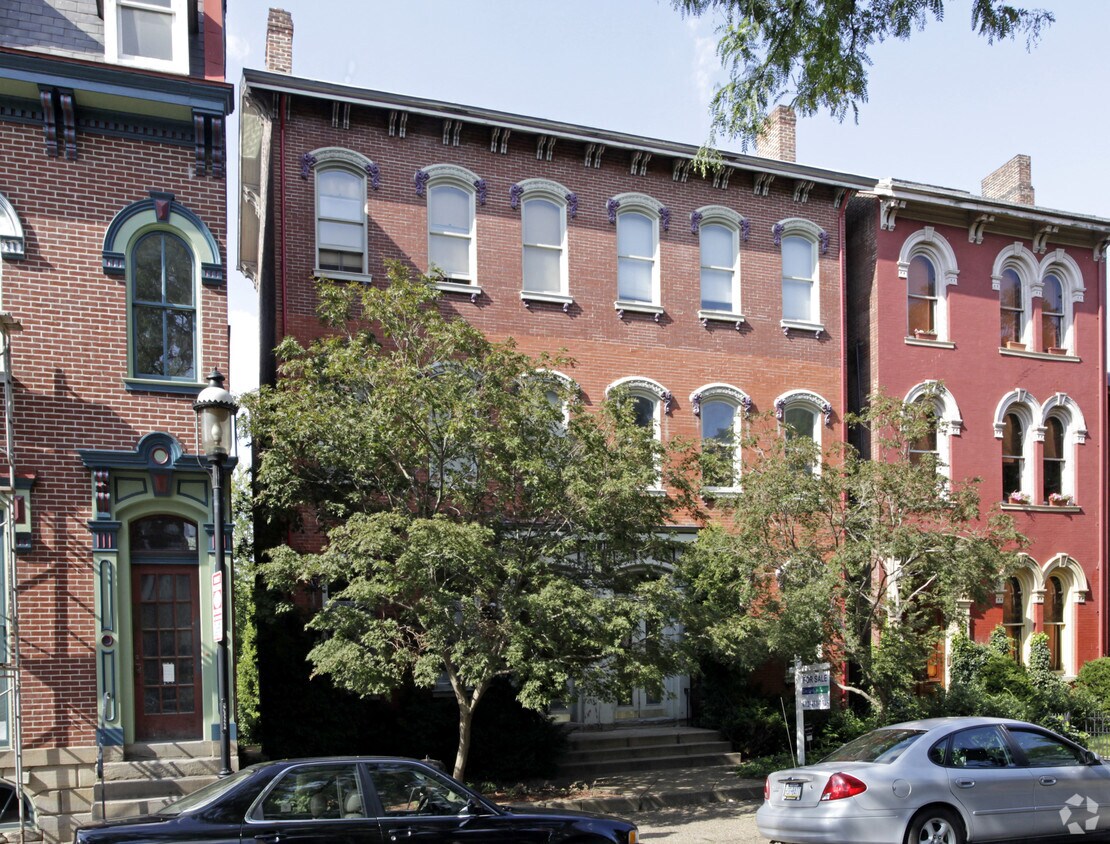Foto del edificio - 846-848 N Lincoln Ave