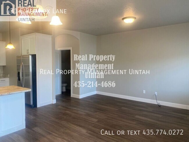 Foto del edificio - 431 E Red Fox Ln