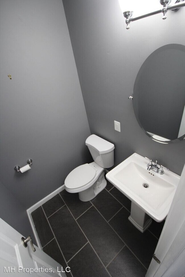 Building Photo - 3 br, 4 bath House - 1439 Landis Circle