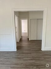 Building Photo - 114 Antilla Ave